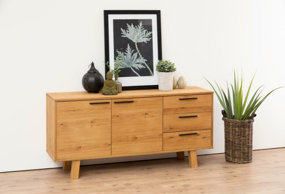 Komoda Chara, dimenzije 150 x 40 x 71 cm, HRAST
