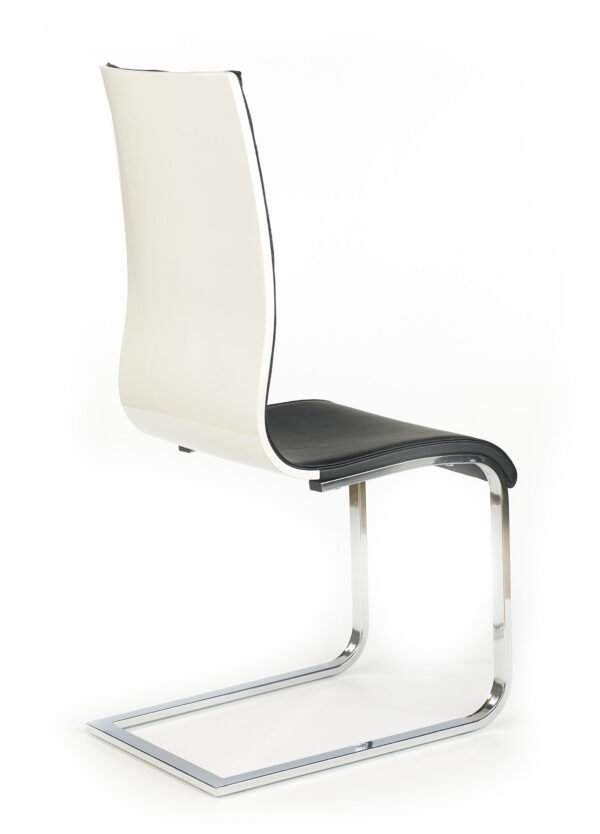 Blagovaonska stolica K104