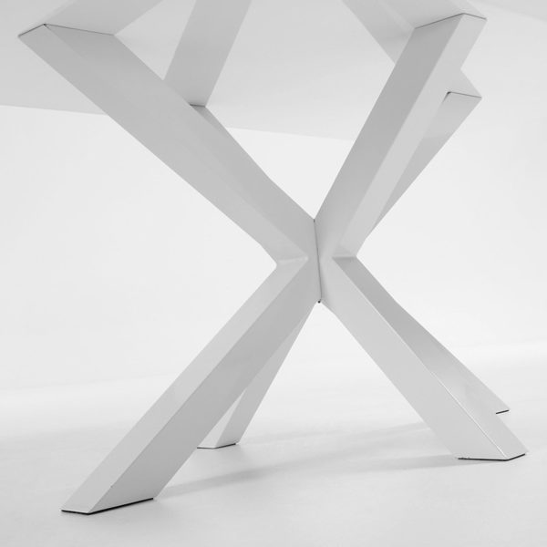 Blagovaonski stol Arya, bijeli, bijele čelićne noge