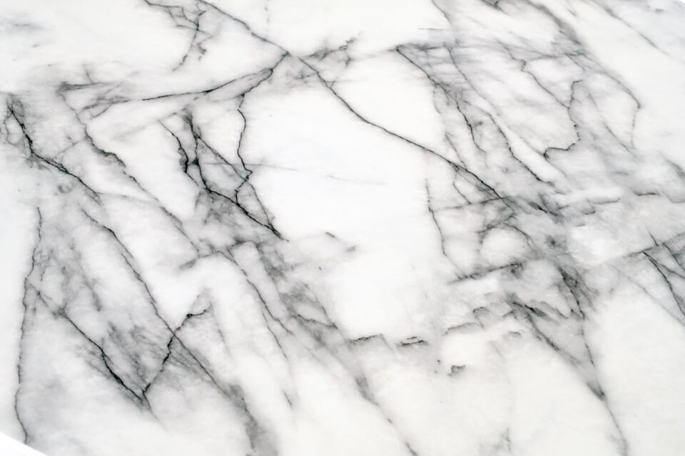 BRODWAY table, color: top - white marble, legs - black