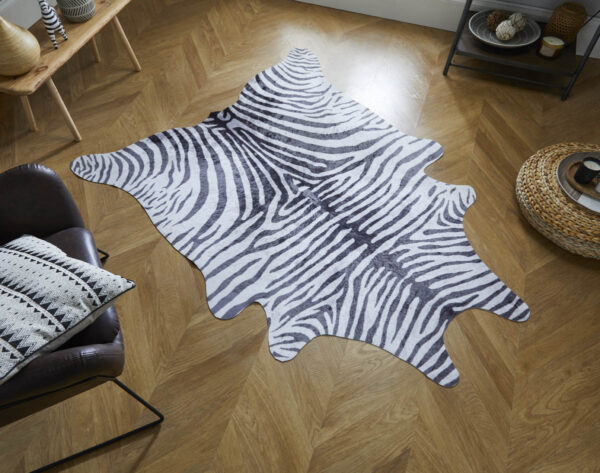 Preproga z živalskim motivom FAUX ANIMAL ZEBRA PRINT črna/bela, več dimenzij