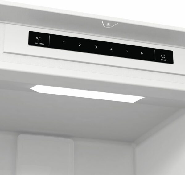 Kombinirani hladilnik/zamrzovalnik - vgradni integrirani NRKI419EP1