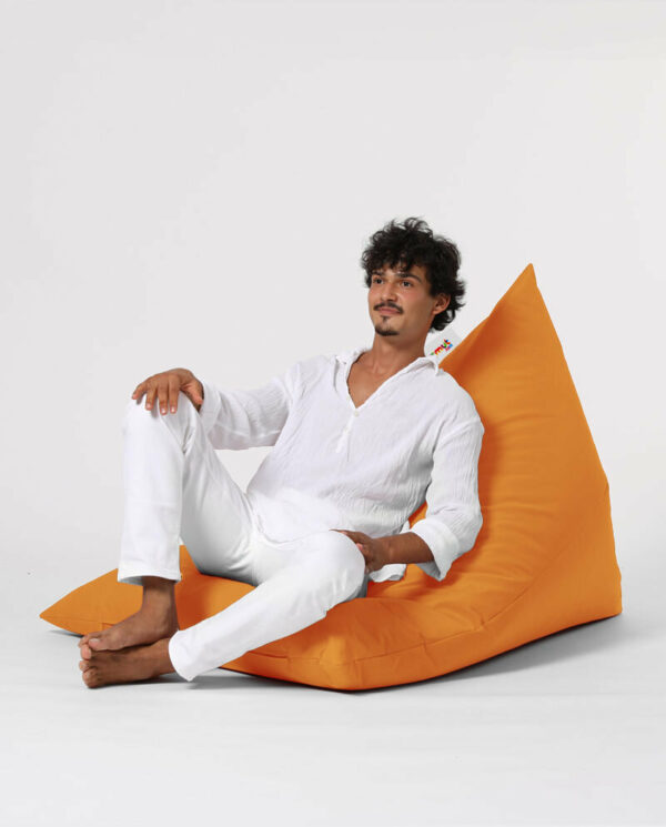 Pyramid Big Bed Pouf - Oranžna