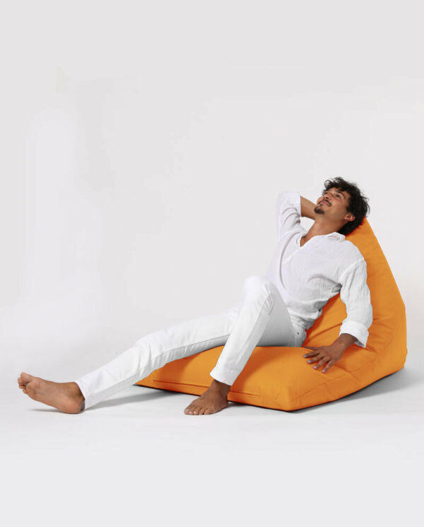 Pyramid Big Bed Pouf - Oranžna
