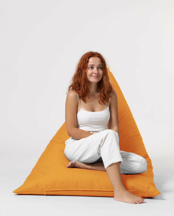 Pyramid Big Bed Pouf - Oranžna