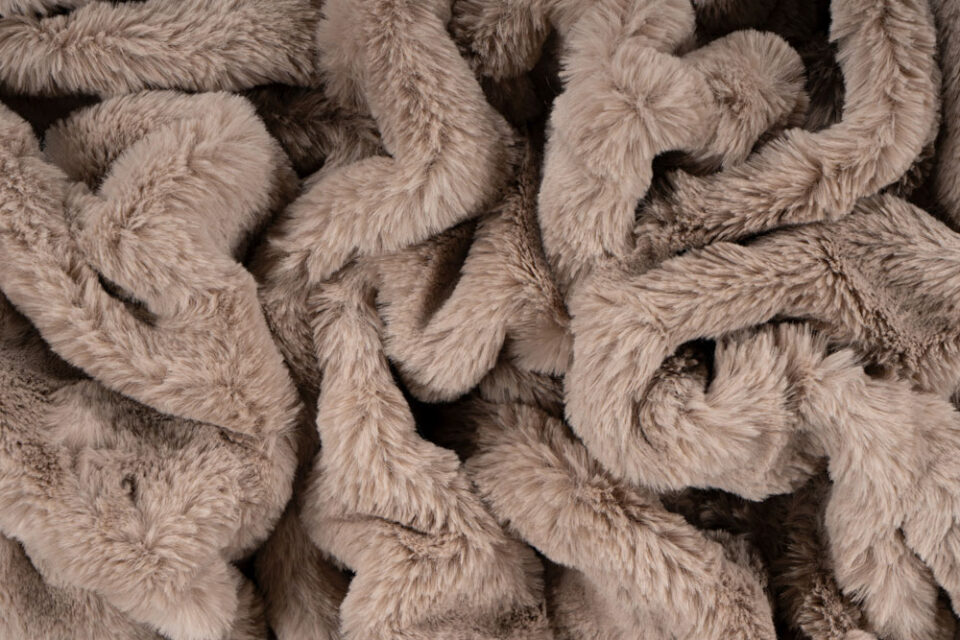 PREPROGA Heaven Blanket HEB 800 taupe, več dimenzij