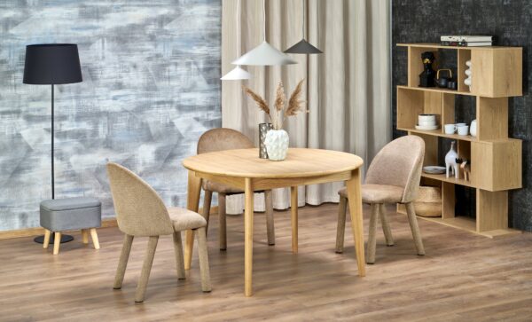 Blagovaonski raztezljiv stol Magnus