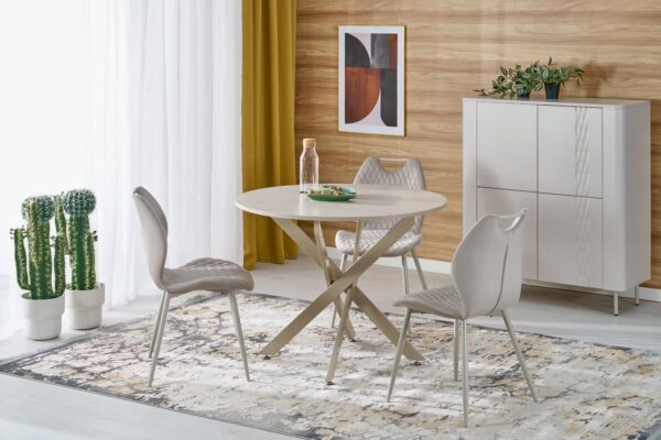 Blagovaonski stol Edgar, VIŠE BOJA