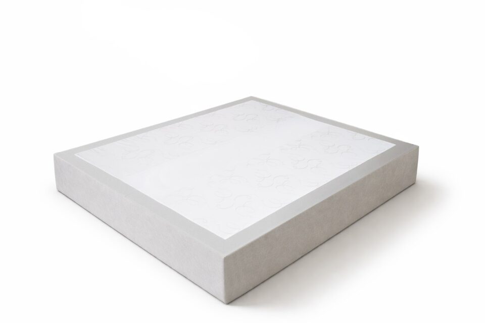 Tapecirana baza postelje Aurora iz enega kosa, prazen box ali z bonnell jedrom