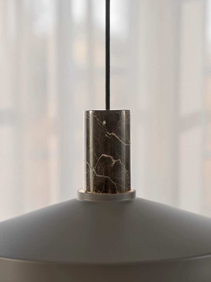 Elvas marble | Viseča svetilka | Svetlo rjava
