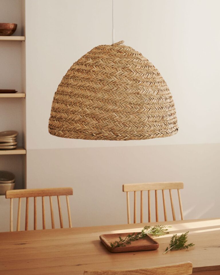 Senčnik za stropno svetilko Fonteta, morska trava, kupola Ø 60 cm, višina 46 cm