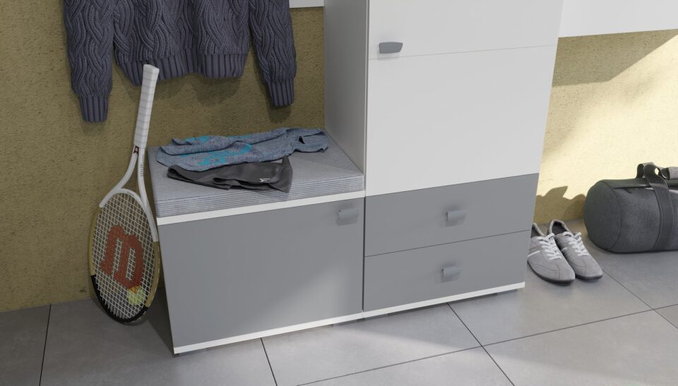 Predsoba All Room Concept z omarico, visoko omaro in klopjo s sedežem