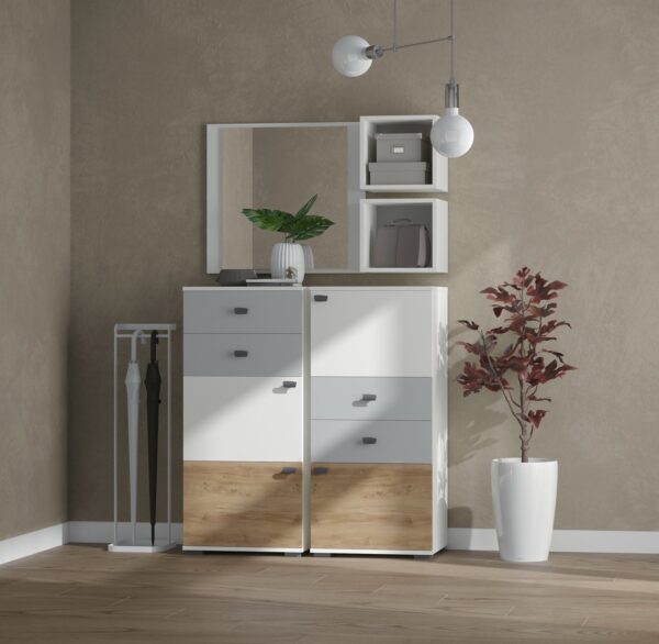 Predsoba All Room Concept z dvema omaricama B, ogledalom in policama