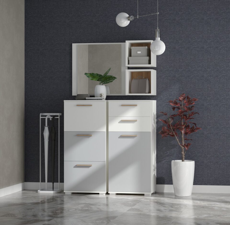 Predsoba All Room Concept z dvema omaricama B, ogledalom in policama