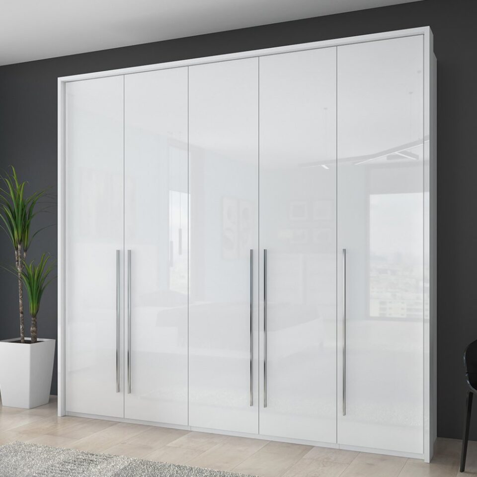Garderobna omara Piano P5/PN, bela (detajl v prostoru)