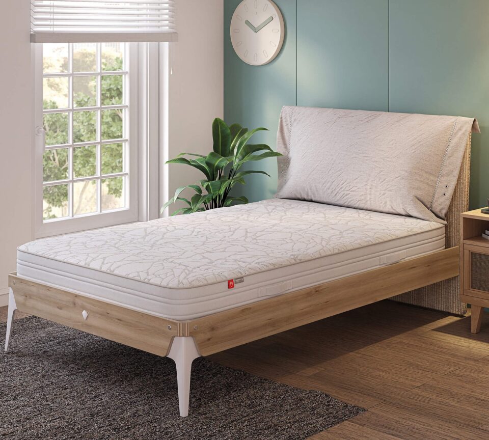 Ležišče Bamboo+ na otroški postelji