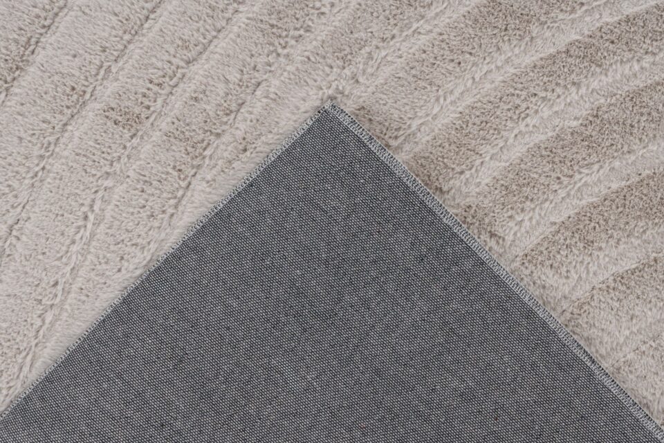 Preproga kosmatinec Comfort CMF 501 svetlo taupe, detajl